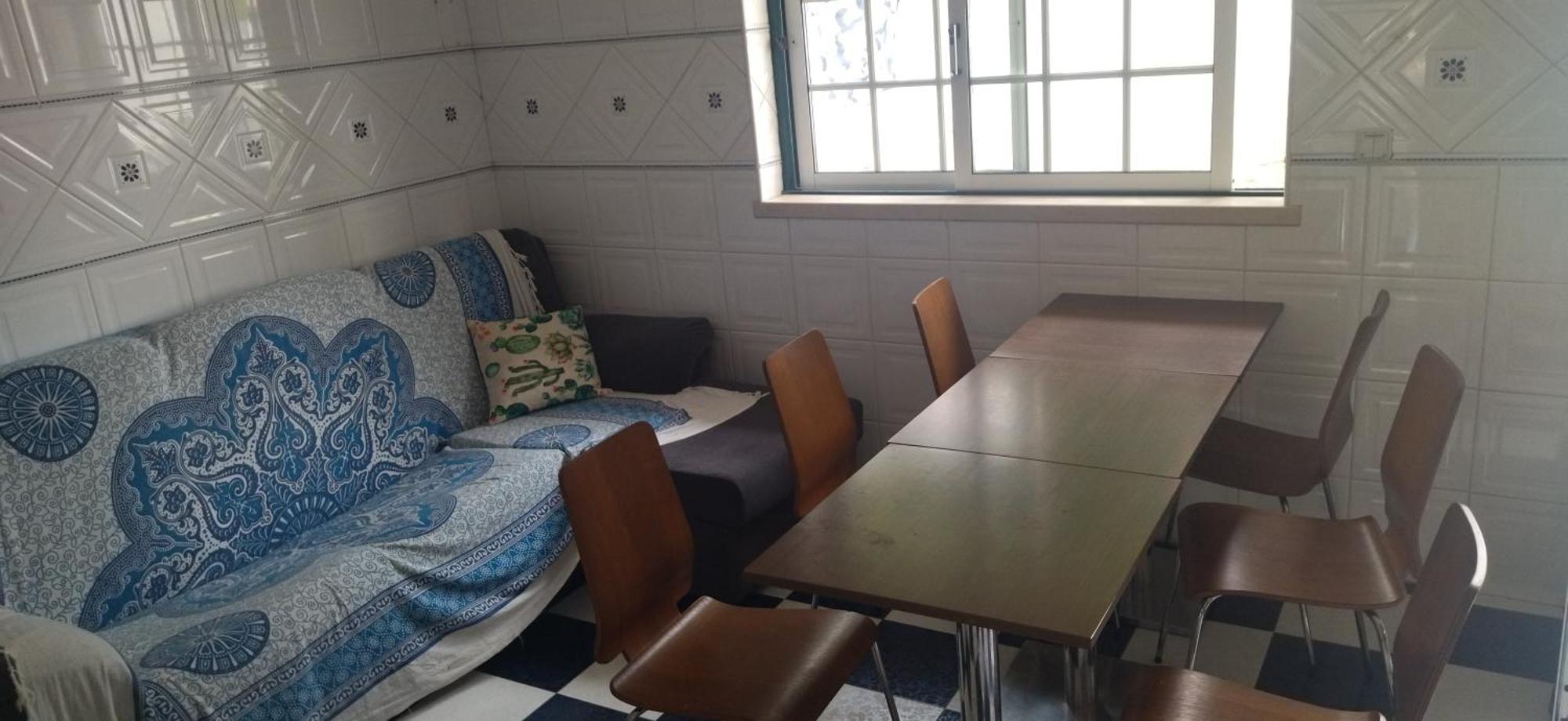 Quarto Privado 6 Famoes  Luaran gambar